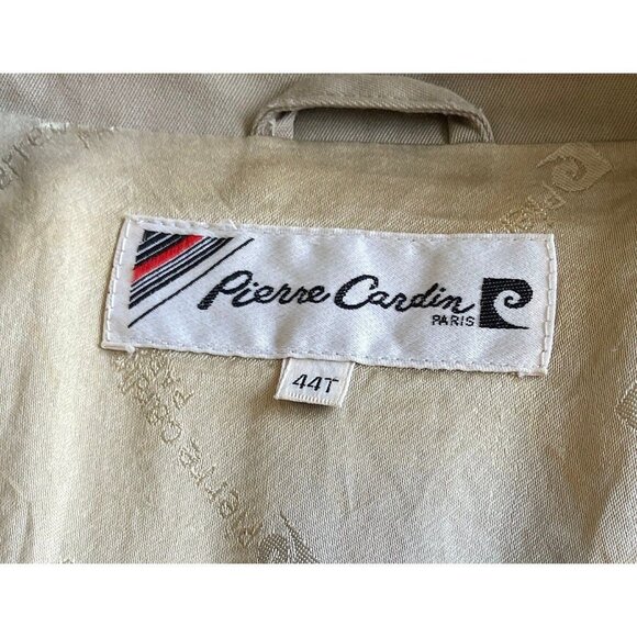 Vintage 1980s Pierre Cardin tan trench coat, gender neutral, (Medium) - Picture 9 of 9
